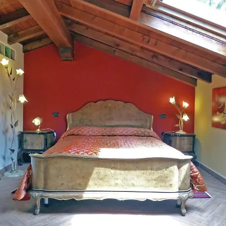 Luxurious In Pistoia With Jacuzzi And Pool Villa Campo Tizzoro